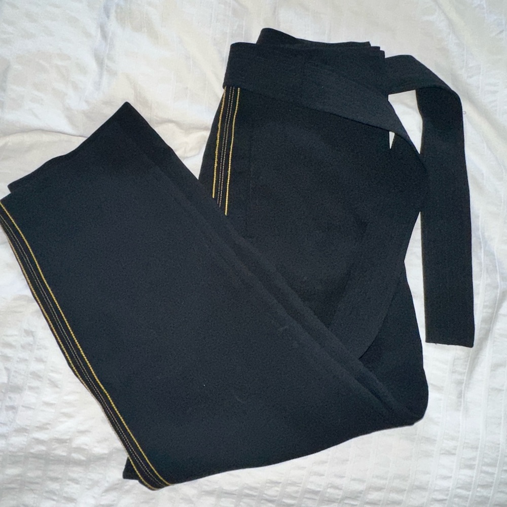 Wilfred tie front pant black with yellow stitching